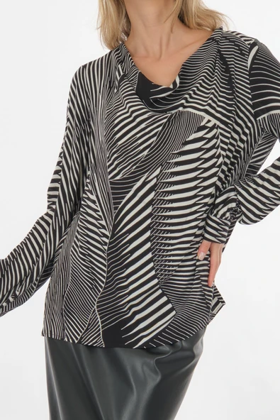 Perspective Minimalist Geometrik Desenli Uzun Kol Degaje Yaka Kadın Bluz - Resim 4