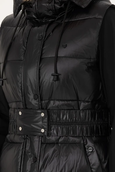 U.S. Polo Assn. Kapüşonlu Oversize Midi Kadın Yelek - Kışlık - 10