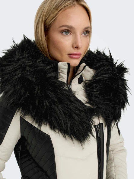 Only Kapüşonlu Asimetrik Fermuarlı Midi Kaban - Kışlık - 6