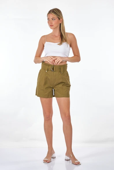 Only Yüksek Bel Kemer Detaylı Oversized Kadın Şort - Rahat & Şık - 12