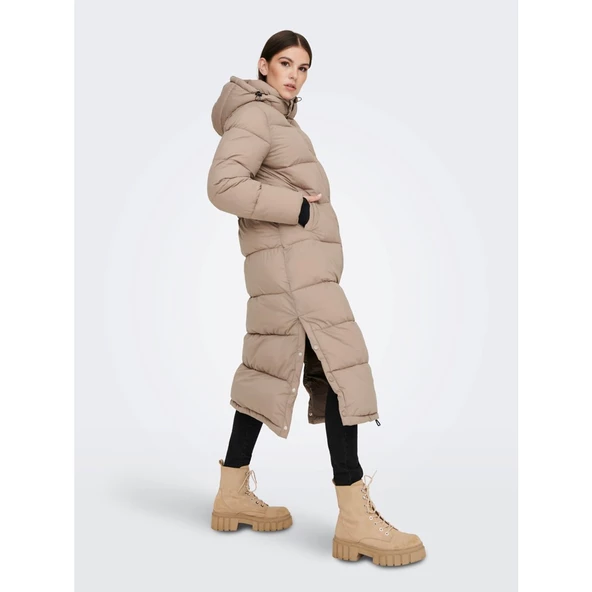 Only Oversize Kapüşonlu Maxi Kadın Kaban - Sıcak ve Şık Kışlık - 4