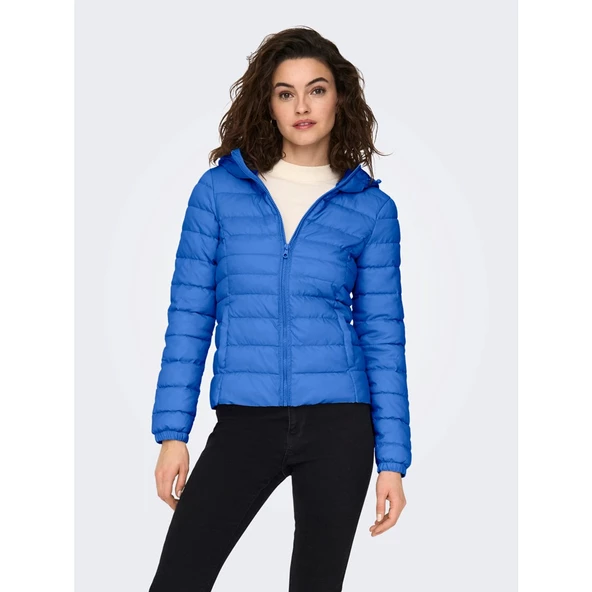 Only Kapüşonlu Minimalist Kadın Mont - Günlük Şıklık