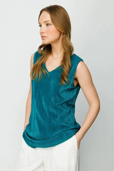 Ekol V Yaka Kolsuz Pileli Minimalist Kadın Bluz - Günlük Şıklık - 2