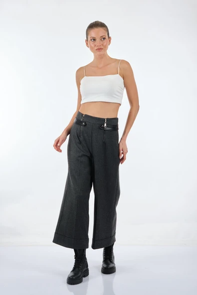 Unique Mode Minimalist Midi Geniş Paça Kadın Pantolon - 2025 Trendi - Resim 10