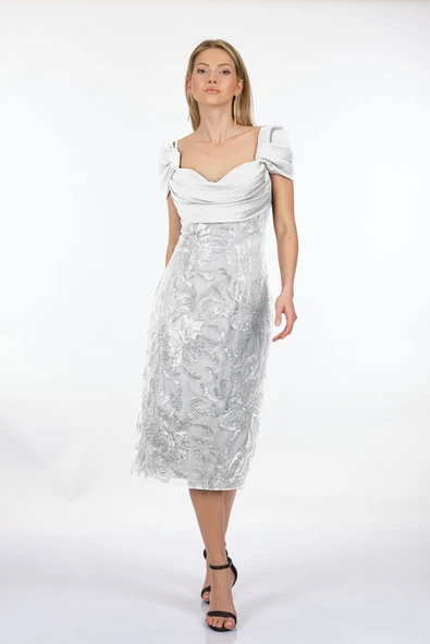 Alfa Beta  Degaje Yaka Düşük Kol Payetli Midi Boy Kadın Abiye Elbise 2115691 - Resim 6