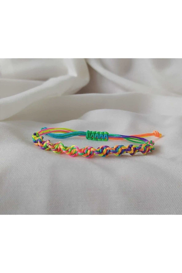 Renkli Burgu Arkadaş Bileklik - Friendship Makrome Bileklik ürün görseli