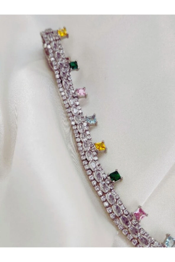 Zirkon Renkli Taşlı Kelepçe Bileklik ürün görseli