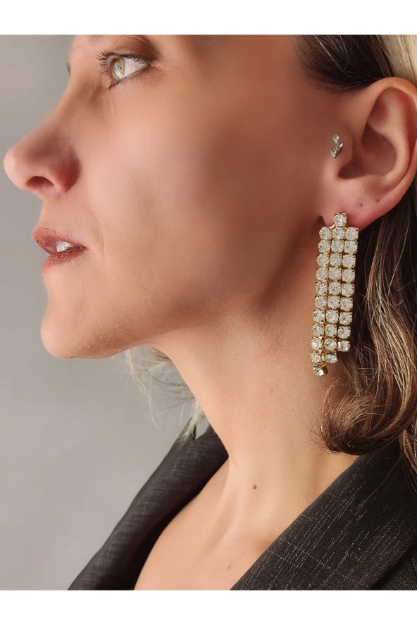 Taşlı Sallantılı Gold Renk Küpe ürün görseli