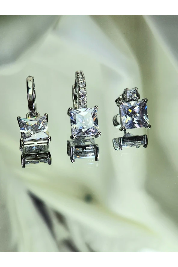 3'lü Klasik Zarif Baget Model Zirkon Silver Gümüş Renk Küpe Seti ürün görseli