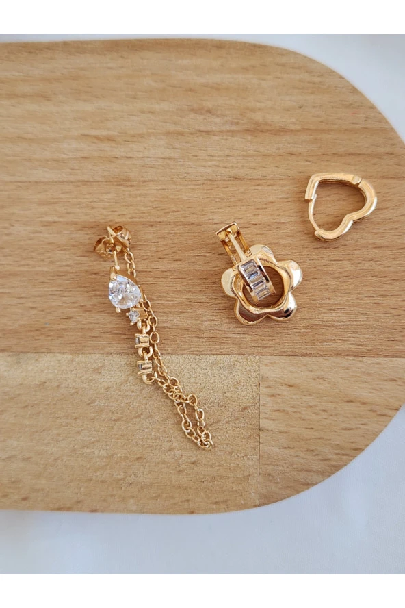 3'lü Yonca Çiçek Kalp Model Altın Kaplama Gold Renkli Çelik Küpe Seti - 3