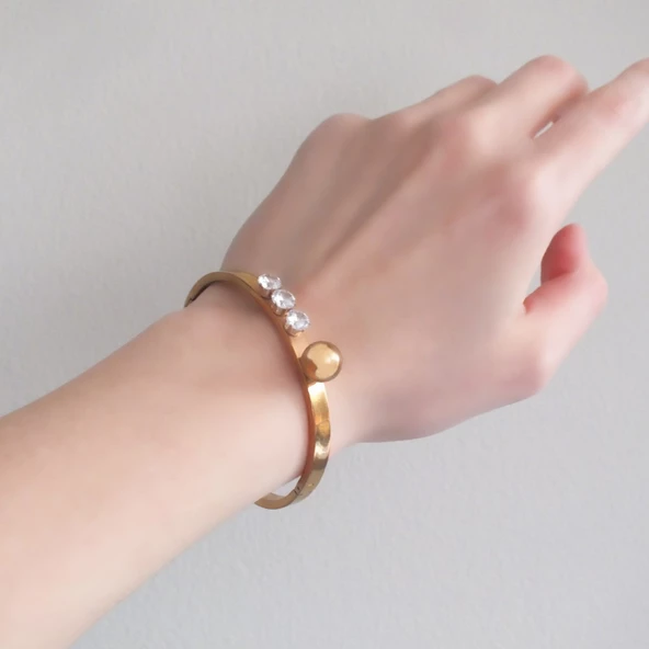 316l Çelik Rose 3 Taşlı Top Detaylı Spor Kelepçe - Resim 3