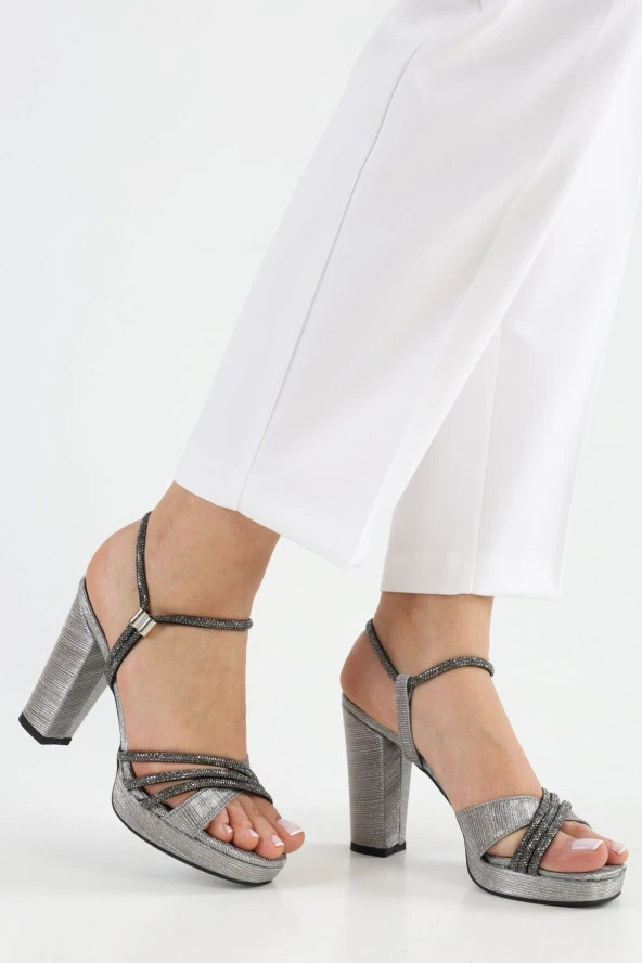 SOLMAZ ZAİDA PLATİN SİMLİ TAŞLI PLATFORM AYAKKABI - Resim 2