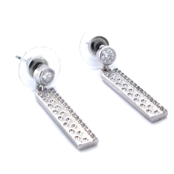 Çelik Sallantılı Küpe Zirkon Taşlı Dik Küpe UNK-587 - Resim 5