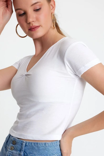 Kadın V Yaka Basic T-shirt Beyaz - 7