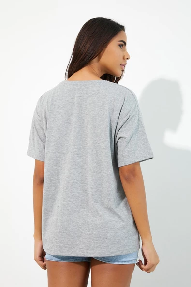 Kadın Baskılı Oversize T-shirt Gri Melanj - Resim 10