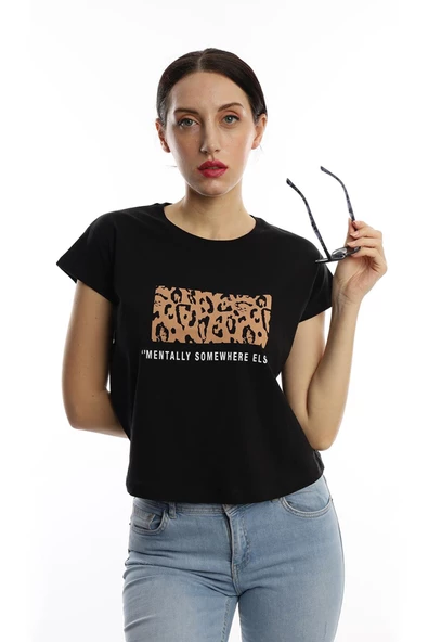 Kadın Pars Desen Baskılı Crop Tişört Siyah ürün görseli 1