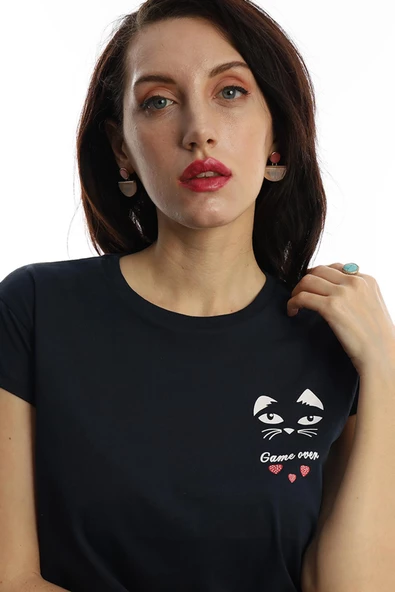 Kadın Bisiklet Yaka Game Over Kedi Baskılı Regular Fit Tişört Lacivert - Resim 3