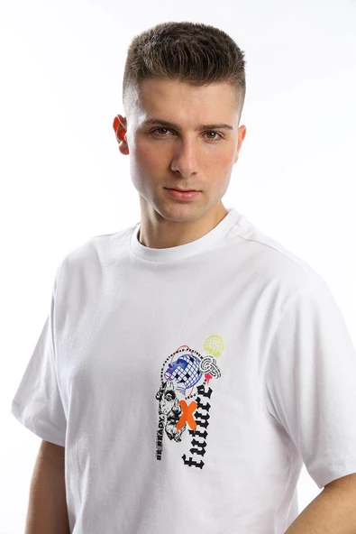 Erkek Oversize Fit Future Baskılı Basic Tişört Beyaz - 4