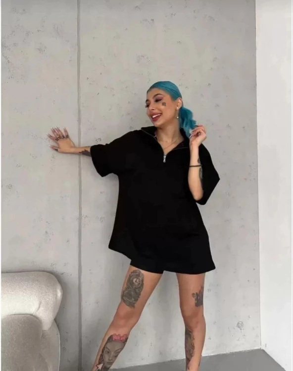Gucso Kadın Yarım Fermuarlı Düz Oversize T-Shirt - Siyah