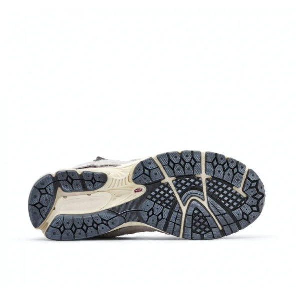 New Balance 2002R Protection Pack Rain Cloud - 4
