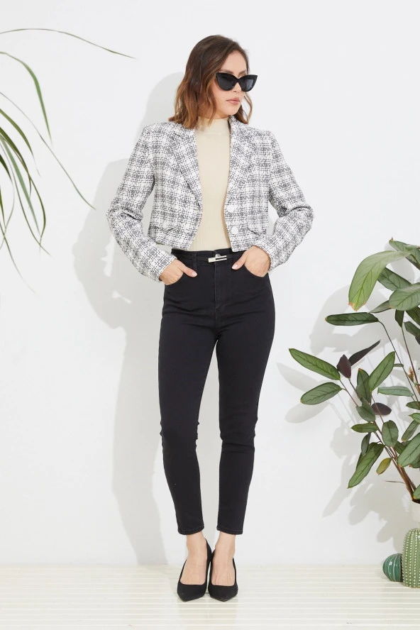 Kadın Siyah Slim Fıt Kruvaze Yaka Dokuma Desen Kısa Ceket ŞULE-4347 - 5