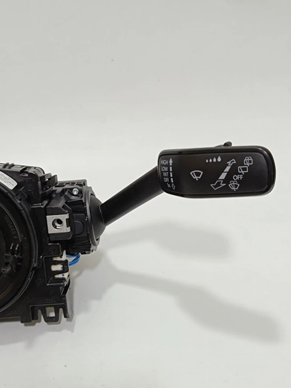Volkswagen Sinyal Silecek Kollu Direksiyon Sargısı 5Q0953507HN-5Q0953549E-5Q0953513AJ (008) - 2