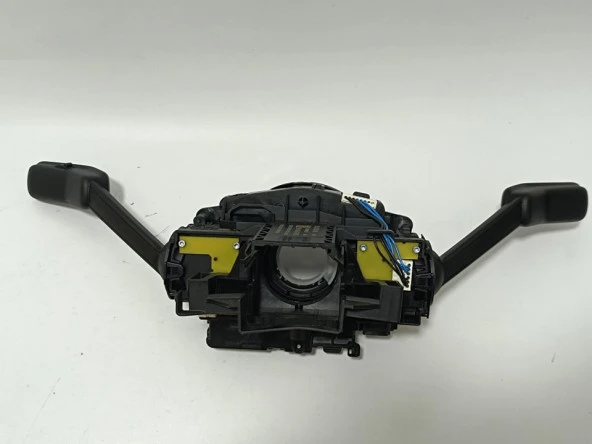 Volkswagen Sinyal Silecek Kollu Direksiyon Sargısı 5Q1953507M-5Q0953549-5Q1953513 (005) - Resim 7