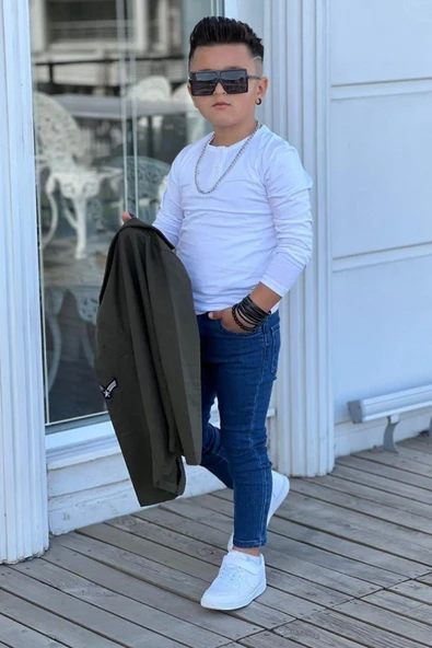 Erkek Çocuk Armalı Blazer Ceket ve Uzun Kollu Düğmeli Tişört Haki Alt Üst Takım - Resim 2