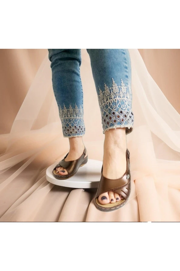 Kadın Günlük Bakır Tokalı Yazlık Sandalet