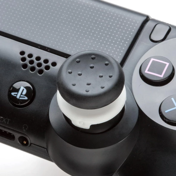 Cosmostech Kontrolfreek CLASSIC PS5/PS4 Uyumlu Analog Başlık Thumbsticks - Performans Yükseltici ve Koruyucu - Resim 4