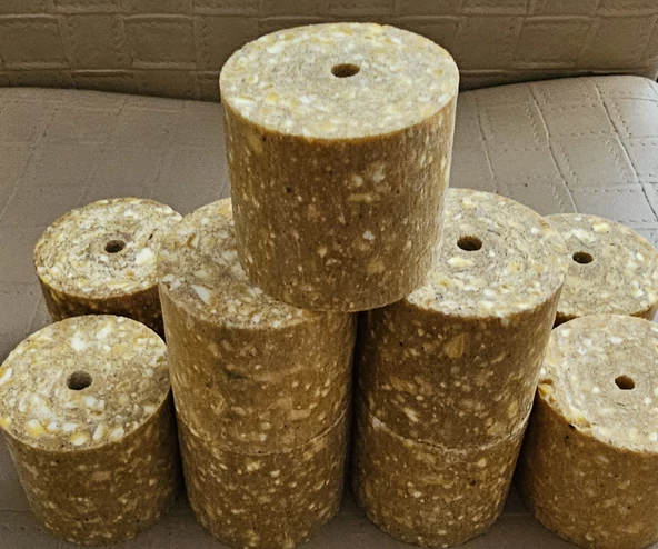 Sazan Yemleme( Balık Yemi )delikli Silindir Mısır Küspesi Ortalama 100 gr 20 Adet - 4