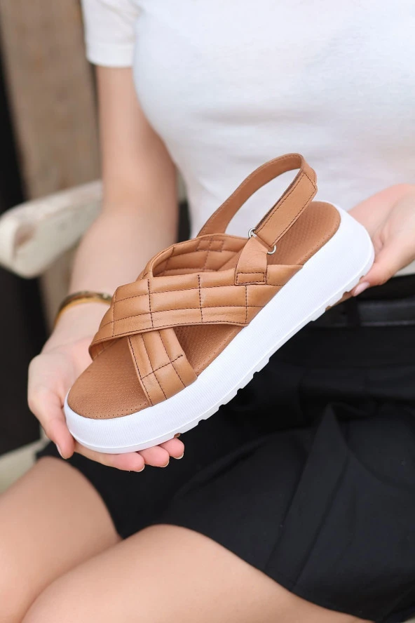 Hakiki Deri Topuk Detaylı Platform Topuklu Ortopedik Kadın Sandalet Terlik - 3