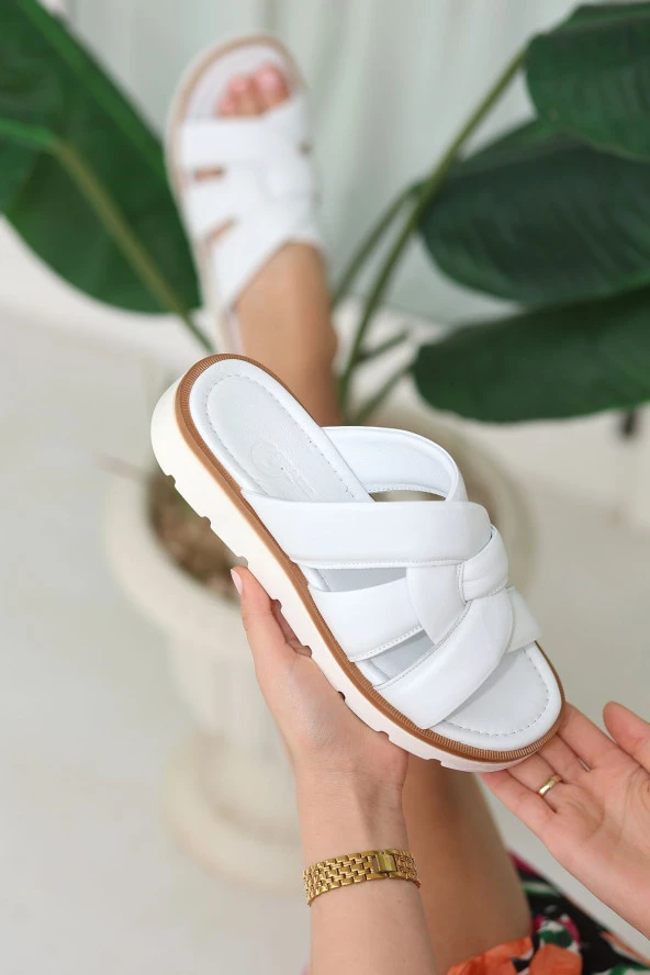 Hakiki Deri Kalın Bantlı Ince Tabanlı Ortopedik Tasarım Kadın Sandalet Terlik - 3