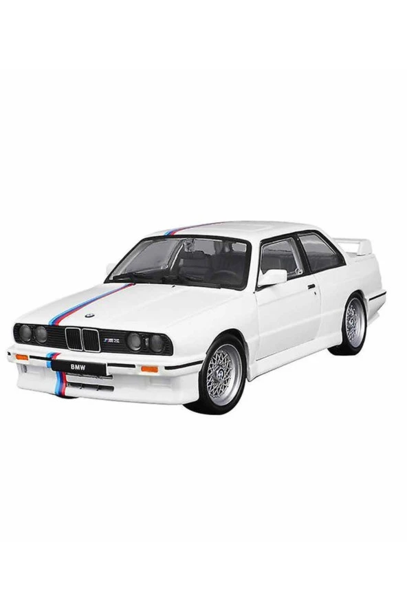 Detaylara Hayran Kalacaksınız: 1:24 BMW M3 1998 Model Araba - 3