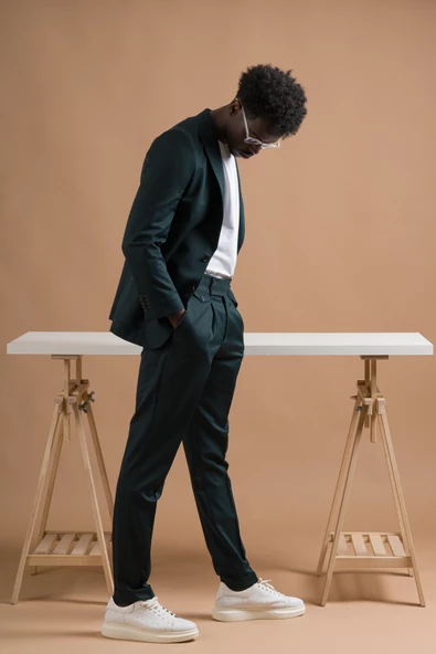 Carutte Slimfit Sivri Yaka Torba Cep Düz Kumaş Pileli Pantolon Takım Elbise - 4