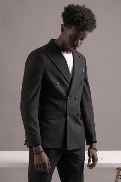 Carutte Slimfit Sivri Yaka Çift Pileli Dokulu Kumaş Kruvaze Takım Elbise - 11