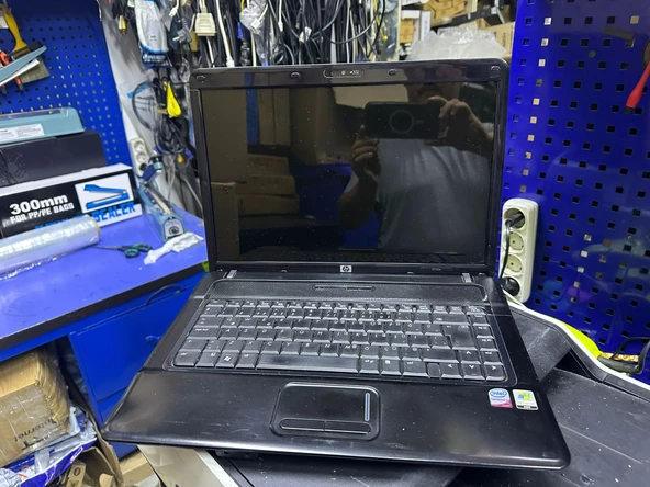 HP 6730A P8400 İŞLEMCİ  4GB RAM 120GB SSD 15.4"LCD EKRAN 2.EL