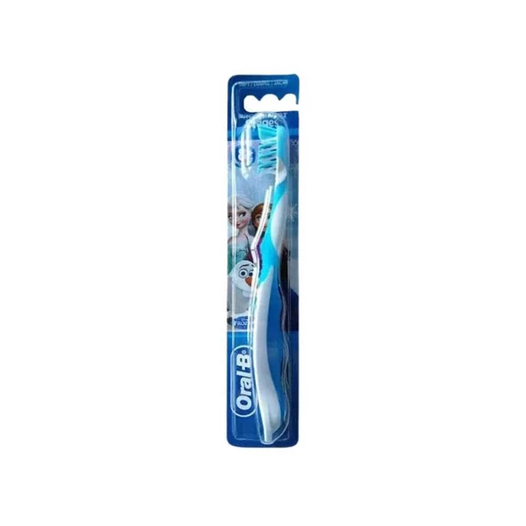 Oral-B Pro Expert Diş Fırçası Yumuşak +8 Yaş Froze