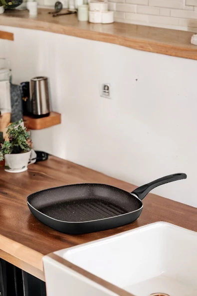 Ragnar Grill Izgara Tavası - 26 Cm Çizgili Yanmaz Yapışmaz Granit Tava - 3