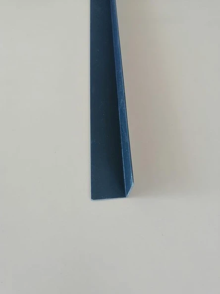 30*30 PVC KÖŞEBENT ANTRASİT GRİ  4 MT - 4