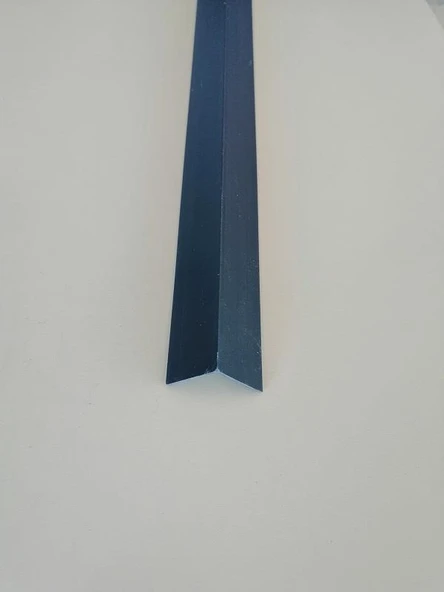 30*30 PVC KÖŞEBENT ANTRASİT GRİ  4 MT - 2