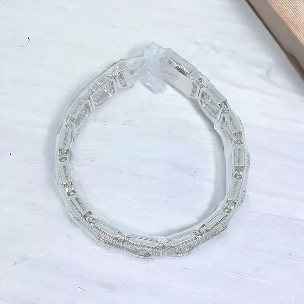 Gümüş Görünümlü Taşlı İnce İşçilik Çelik Kadın Bilekliği 20cm - 3