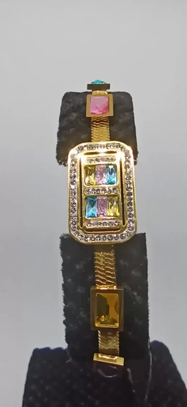 Altın Rengi Görünümlü Paslanmaz Taşlı Çelik Bileklik - Resim 3