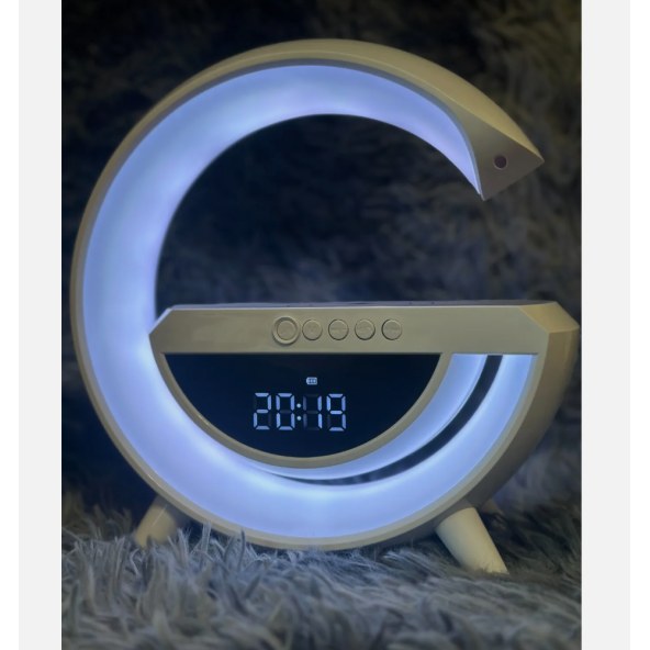 Taşınabilir Kablosuz Hoparlör - G Şekli RGBLİ Işıklı Saatli Temazsız Şarj Standlı Gece Lambası - 4