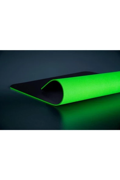 RAZER   Gigantus V2 Mouse Pad Medium RZ02-03330200-R3M1 - Resim 5