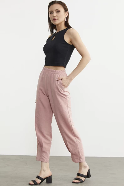 Paça Büzgü Detaylı Krep Pantolon - Pembe - 5