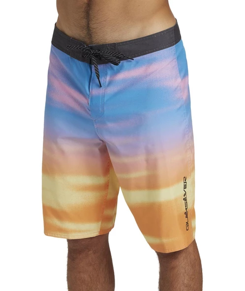 Quıksılver EVERYDAY FADE 20 Erkek Şort AQYBS03649-QK.9GF - 2