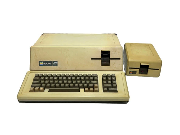 Apple III 128K Koleksiyonluk Bilgisayar A3S1