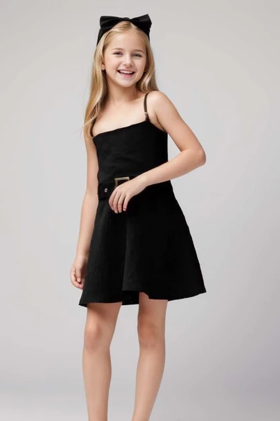 Kız Çocuk Omuzu Zincir Askılı Kemer Detaylı Siyah Elbise ürün görseli