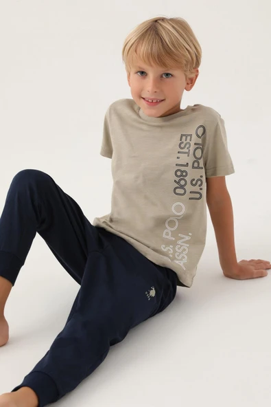 U.S. Polo Assn. 1702 Lisanslı Straight Haki Erkek Çocuk Pijama Takımı ürün görseli 1